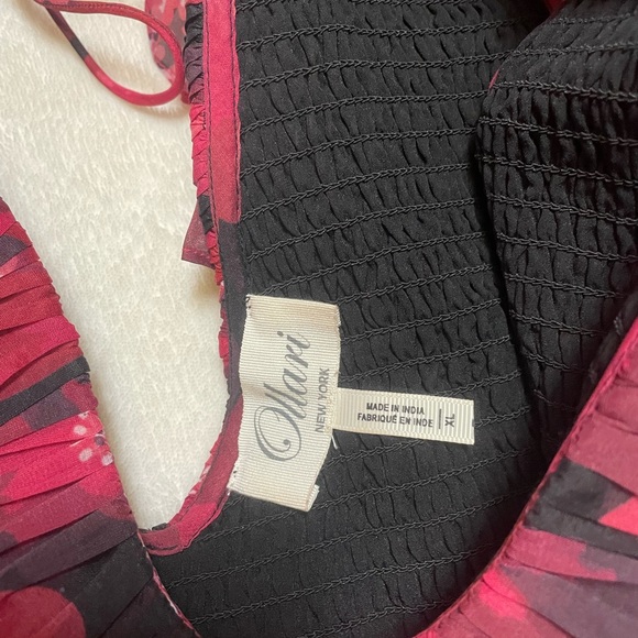 Pink Floral Ruffle Top - Picture 4 of 11